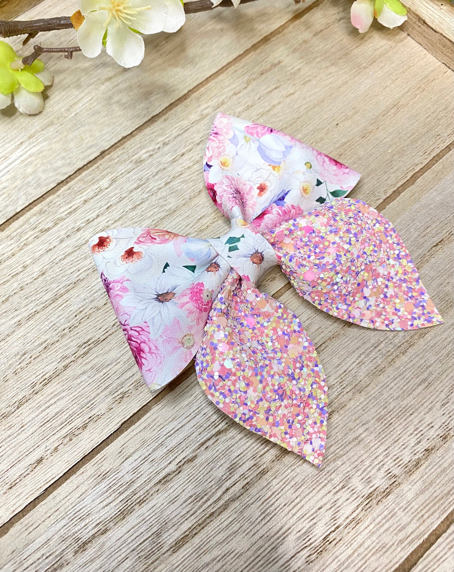 Blooming garden hair bow