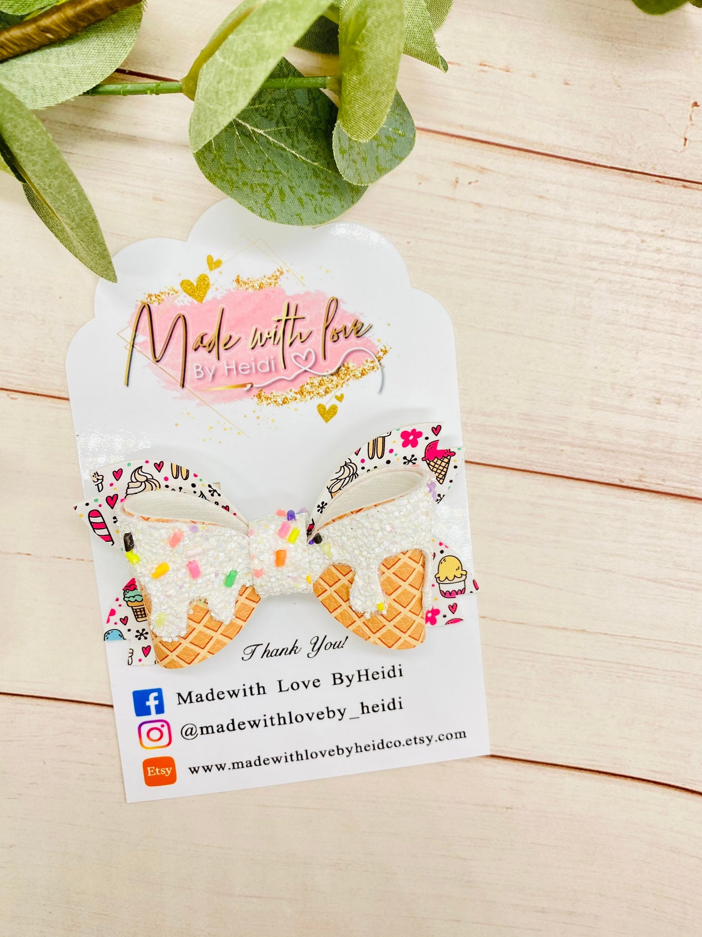 3.5” Vanilla Ice cream hair bow