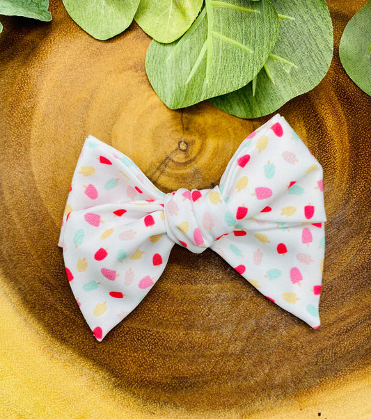 Popsicles hand tie bow
