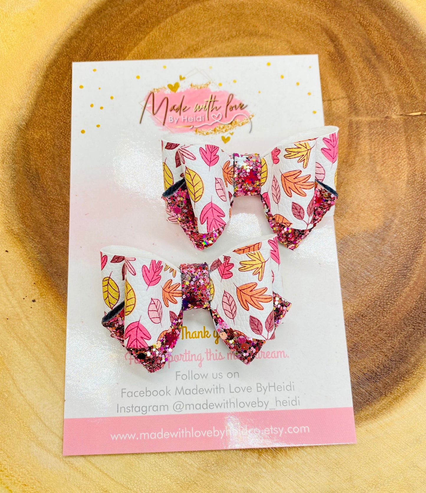 Leaf piggy  hair bows