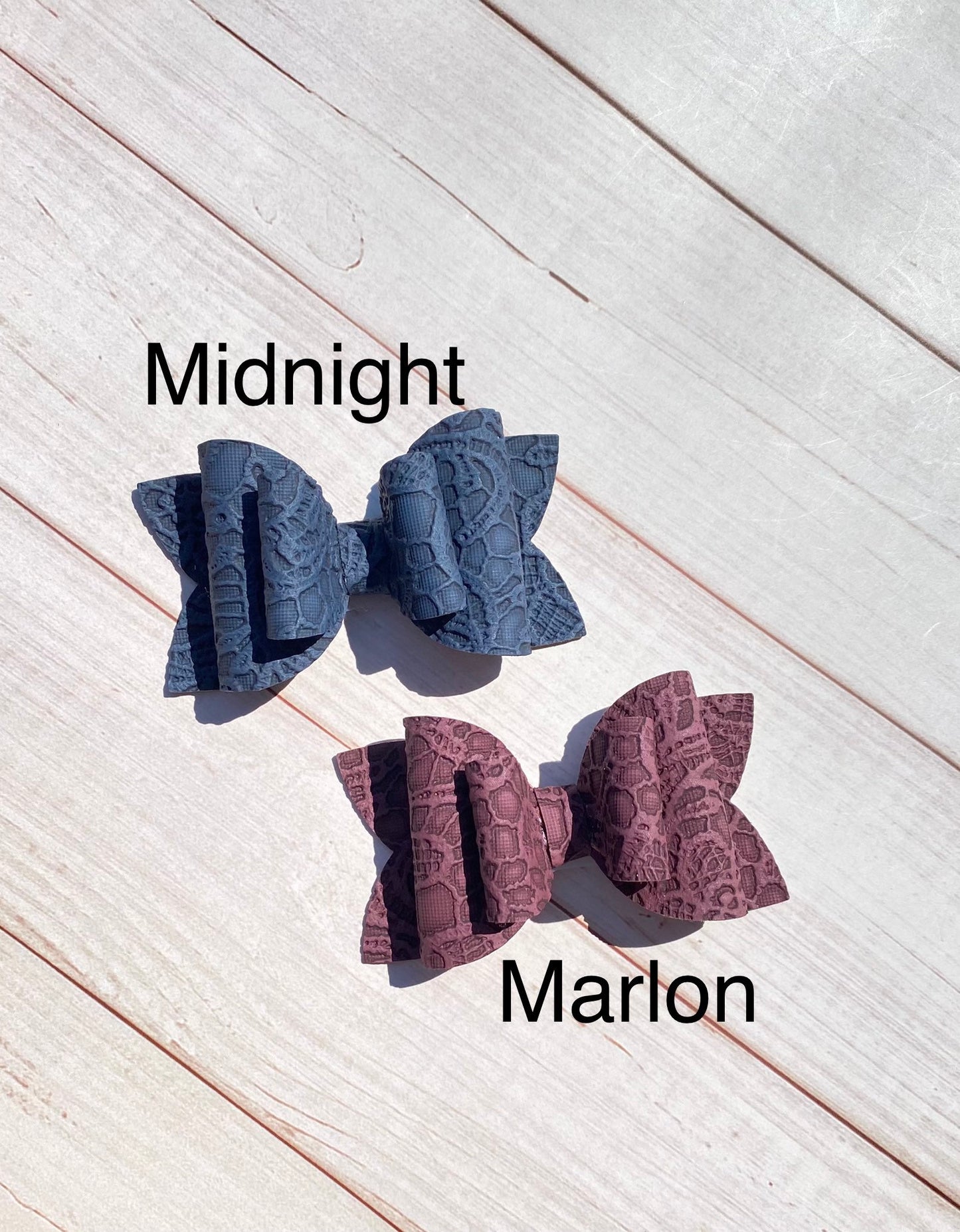 3.5” Elegant lace hair bow