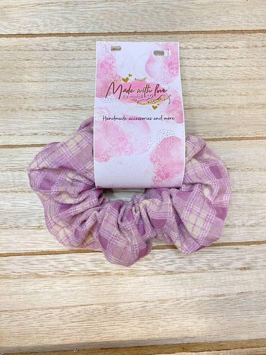 Lilac plaid scrunchie