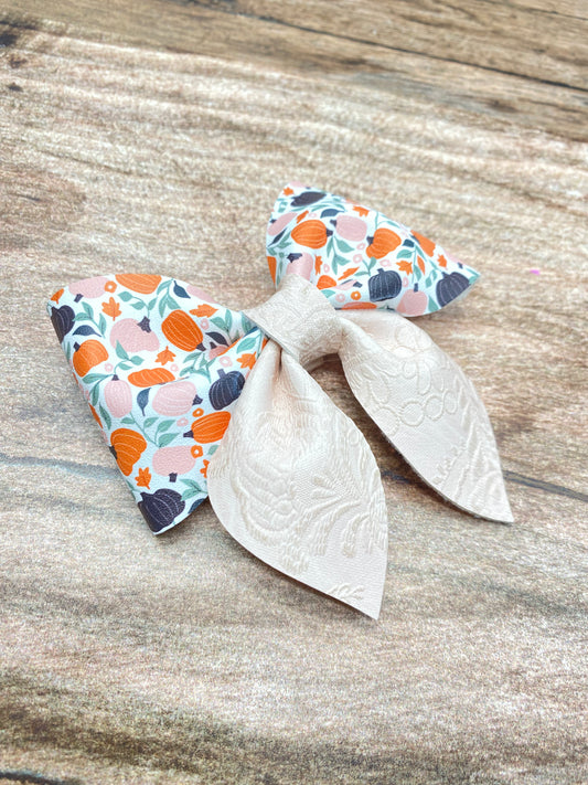 Pumpkin sailor bow