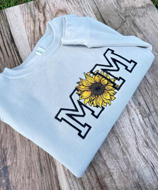 Sunflower MOM sweatshirt