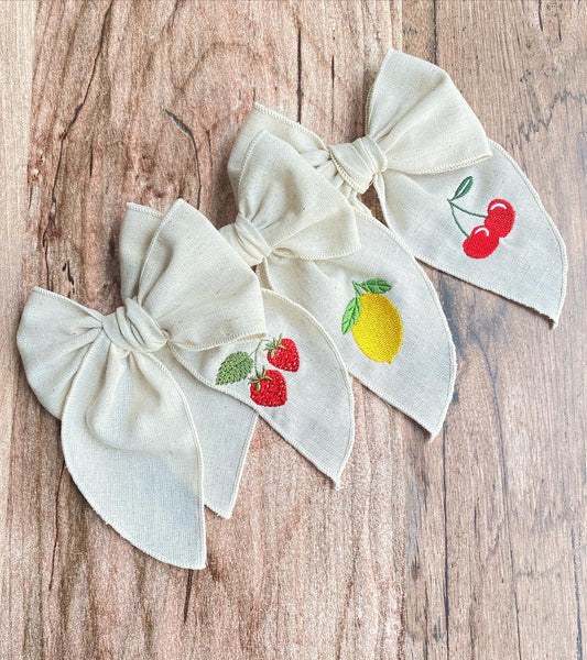 Fruit trio bow set